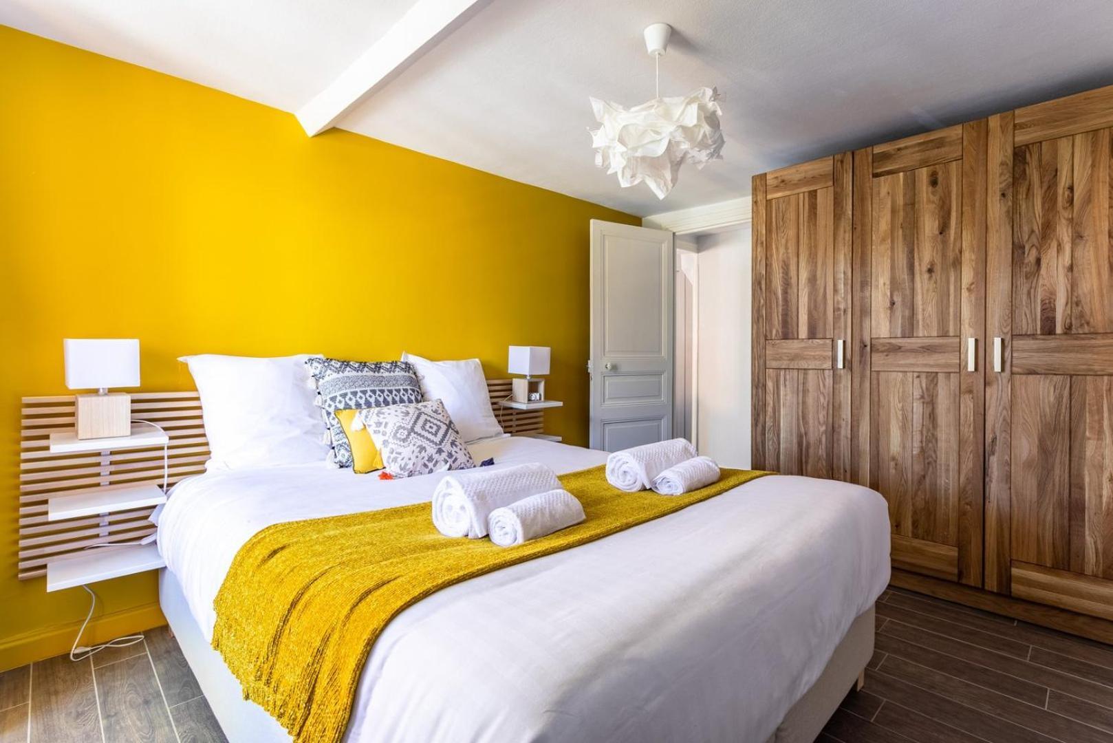 Apartment Le George V - Beau 2 - Coeur De St Servan *
